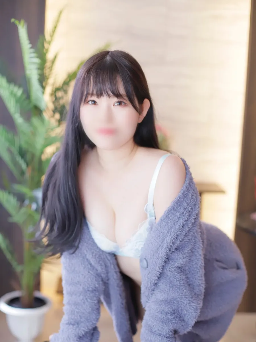 【ViVi】あやのの画像8
