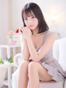 【ViVi】ひなのサムネイル画像15