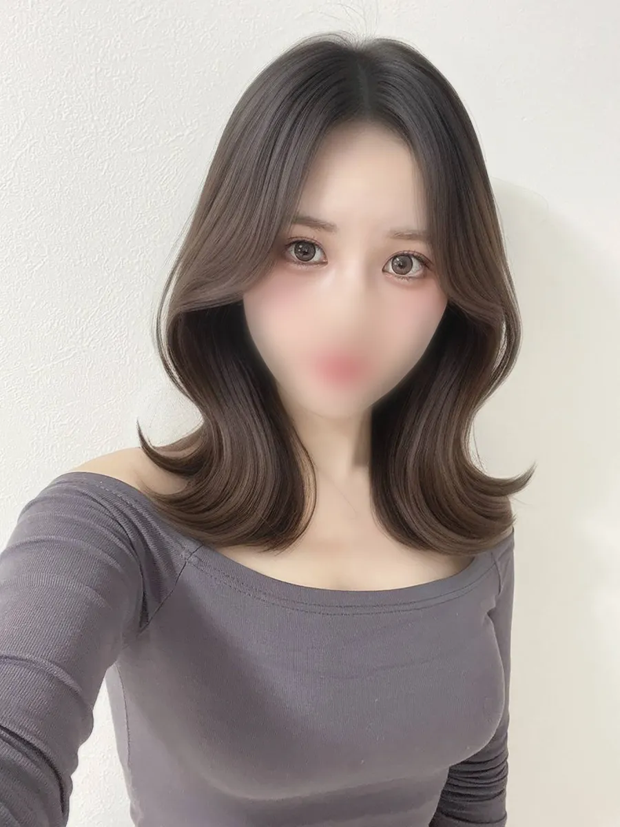 【ViVi】えまの画像1
